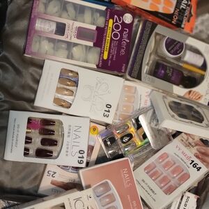 Assorted Press-On And Acrylic Nail Kits - Multiple Colors